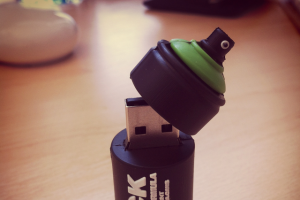 αװ������������USB